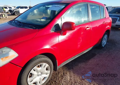 2010 Nissan Versa 1.8S z USA, uszkodzony, nr VIN 3N1BC1CP0AL423621